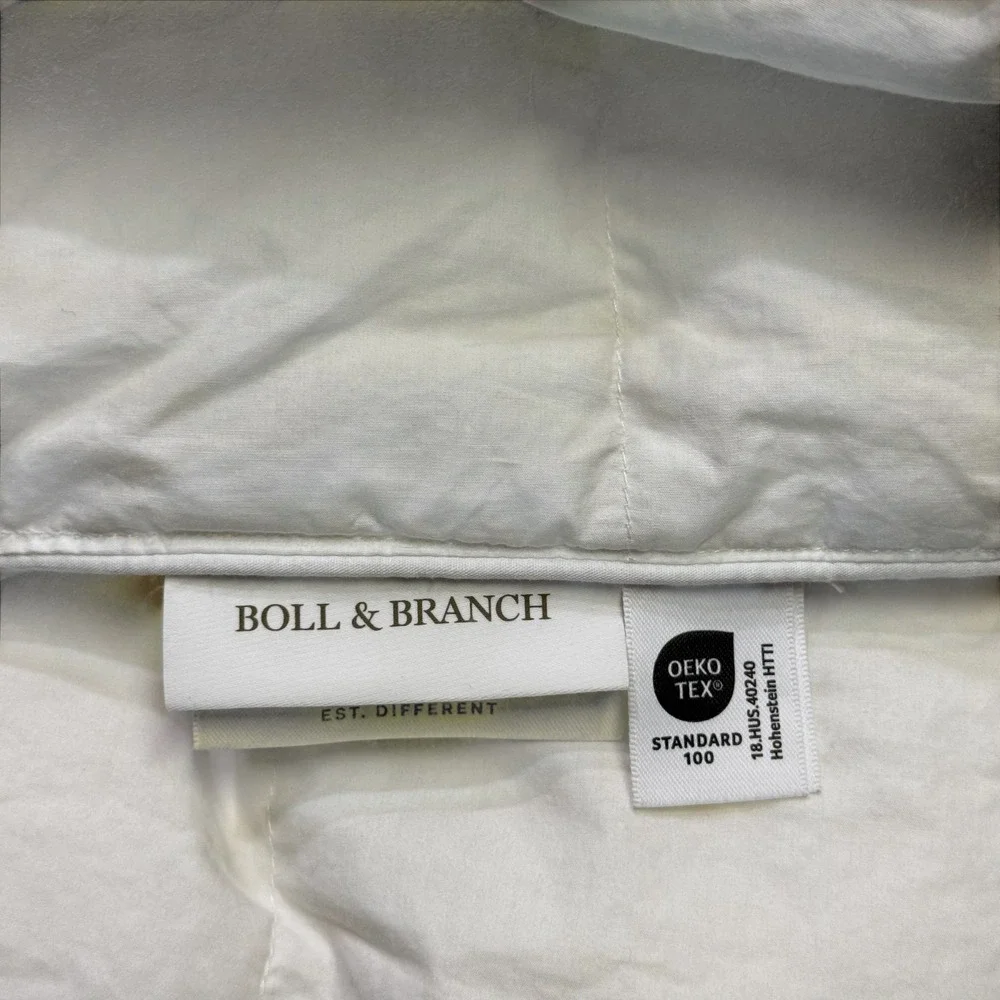 Boll & Branch Midweight Down Comforter White Organic Cotton  Queen Duvet